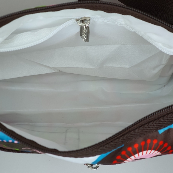 Lesportsac Graphic Flowers Classic Crossbody / Hobo Bag - Picture 5 of 12